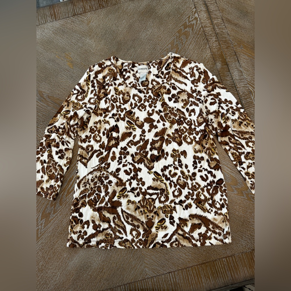 CHICO'S SIZE 1 Animal print knit top shirt 3/4 length sleeves fits L, Length 25”